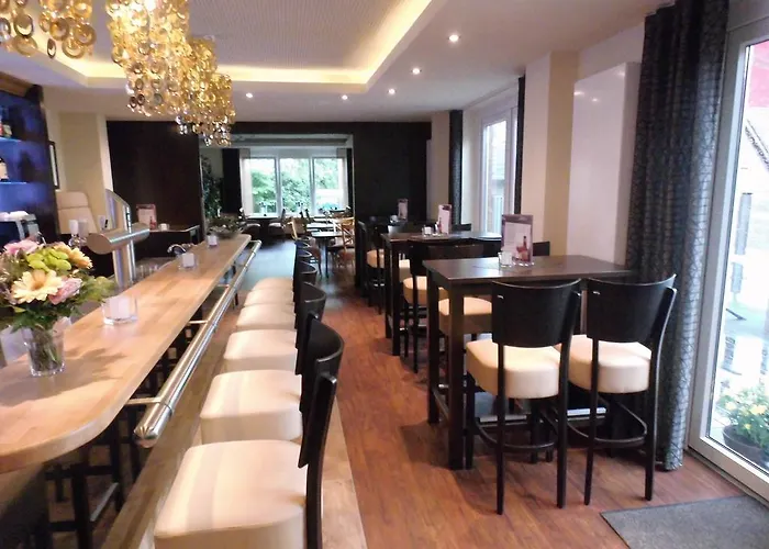 Oelen&holgers Brasserie Und Lounge Hotel