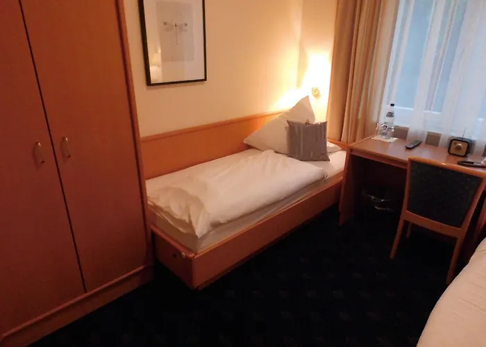 Hotel Oelen&holgers Brasserie Und Lounge 3*
