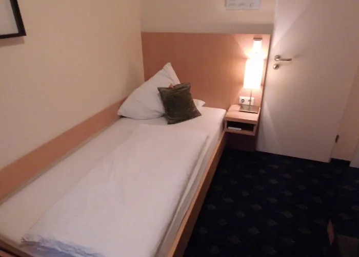 Hotel Oelen&holgers Brasserie Und Lounge