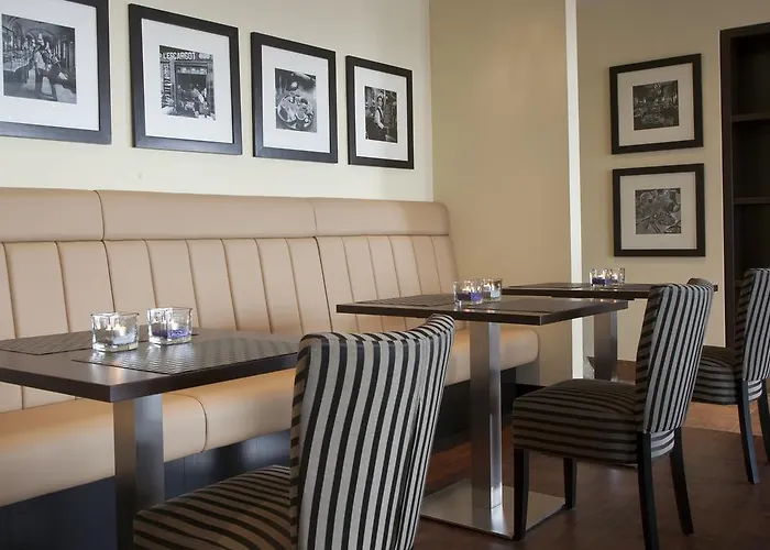 Oelen&holgers Brasserie Und Lounge